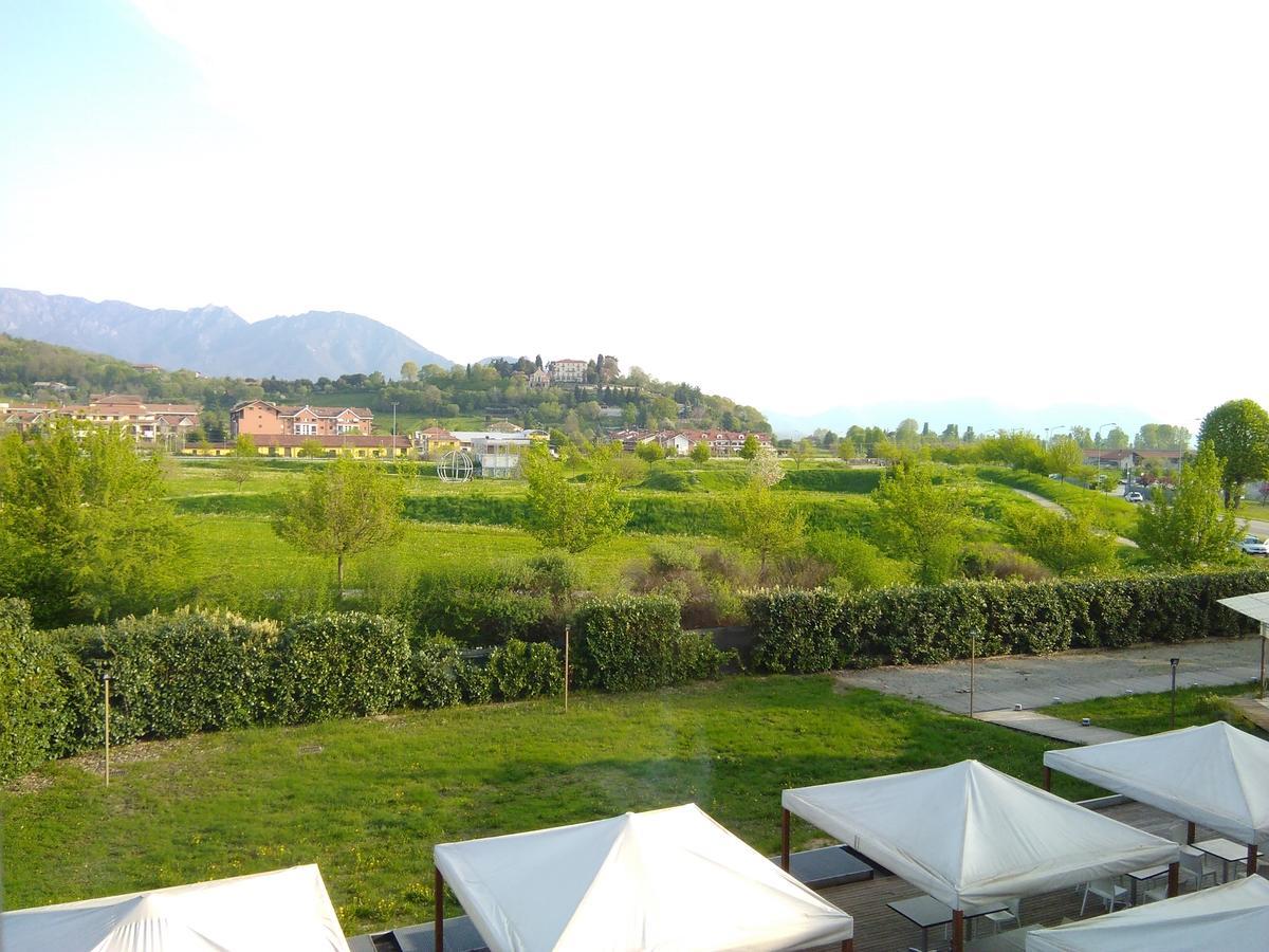 Hotel Cavalieri Pinerolo ภายนอก รูปภาพ